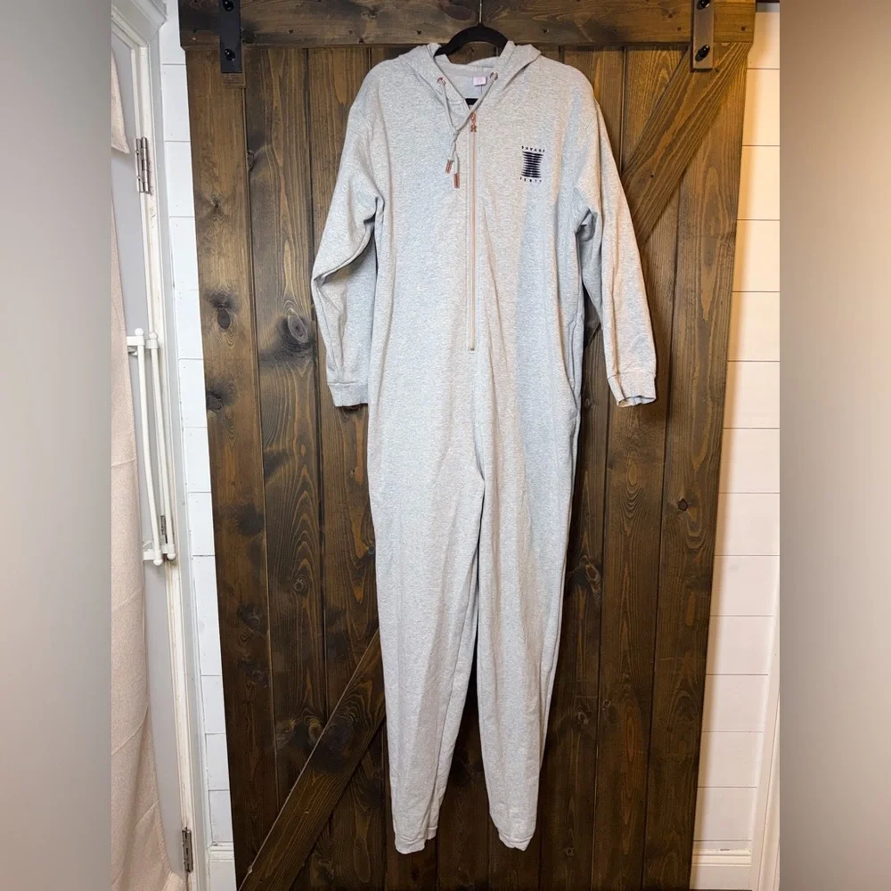NWOT Forever Fenty Savage X Hooded Jumpsuit - Picture 2 of 7